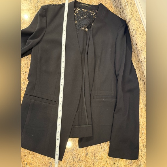 NWOT Kobi Halperin Claudia Black with Lace Back Detail Blazer– Size M - Picture 7 of 9